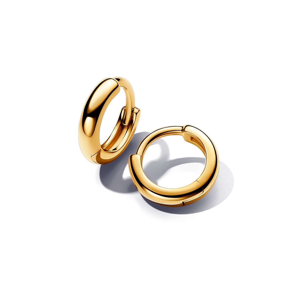 Round Huggie Hoop Earrings 14k gold-plated